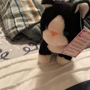 NWT Purina cat food white & black stuffed cat 1994 pets 4 people